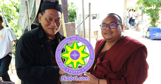 Bersama Phra Kru Palad Tanapat Pattarayano